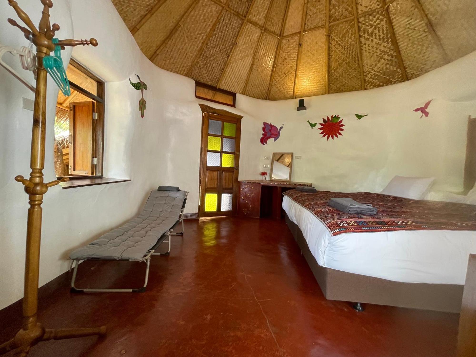 เชียงดาว ราวน์เฮ้าส์ Bed & Breakfast ห้อง รูปภาพ